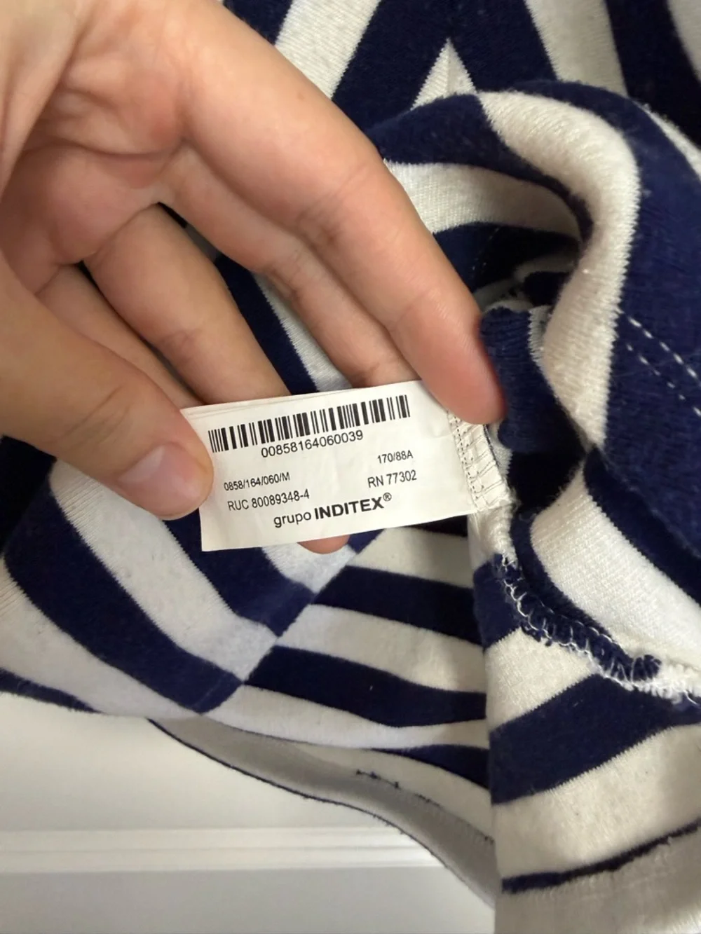 Zara Navy and White Striped Cropped Top in size M - Picture 5 of 8